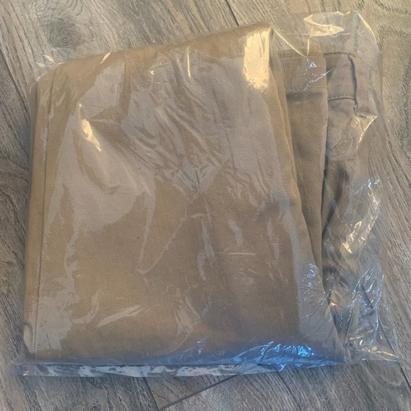 NWT LANDS' END PLAIN FRONT BOOT CUT STAIN RESISTANT CHINO PANTS KHAKI 1 & 13 - Picture 9 of 12